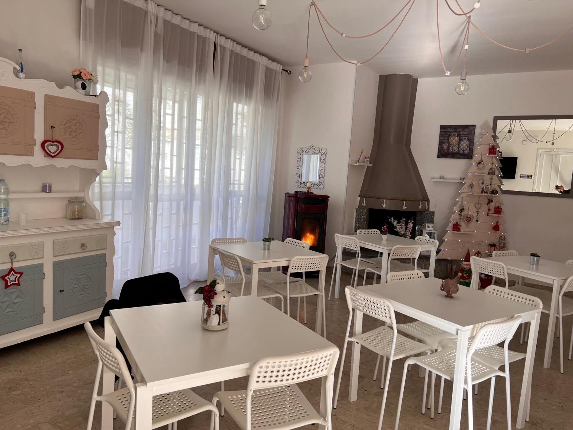 Villa Come A Casa Tua Bari Bagian luar foto