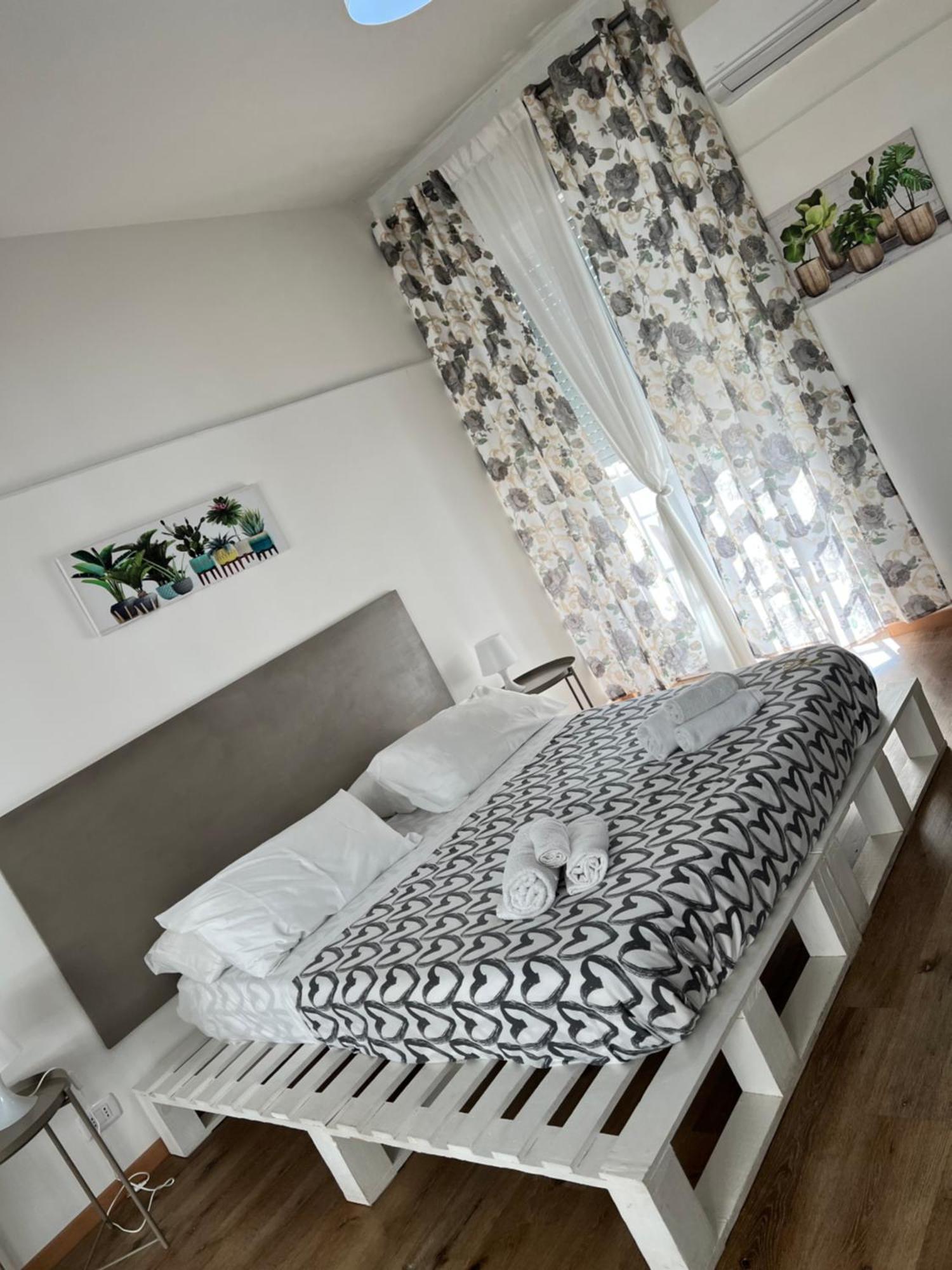 Villa Come A Casa Tua Bari Bagian luar foto
